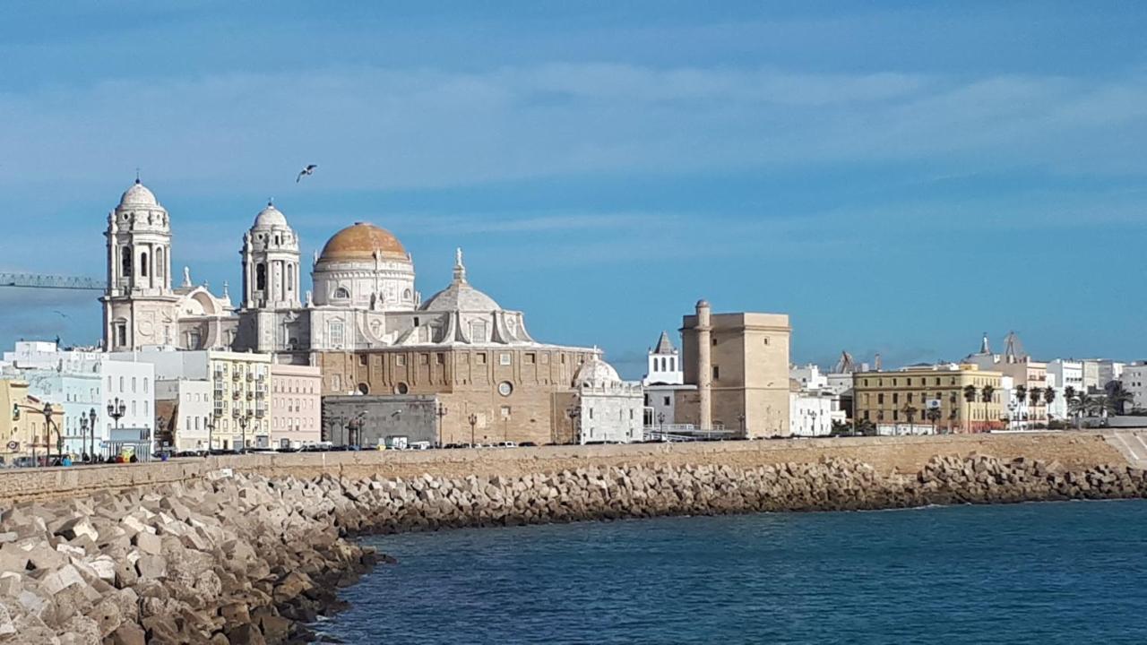 Sunset Victoria Beach كاديز المظهر الخارجي الصورة